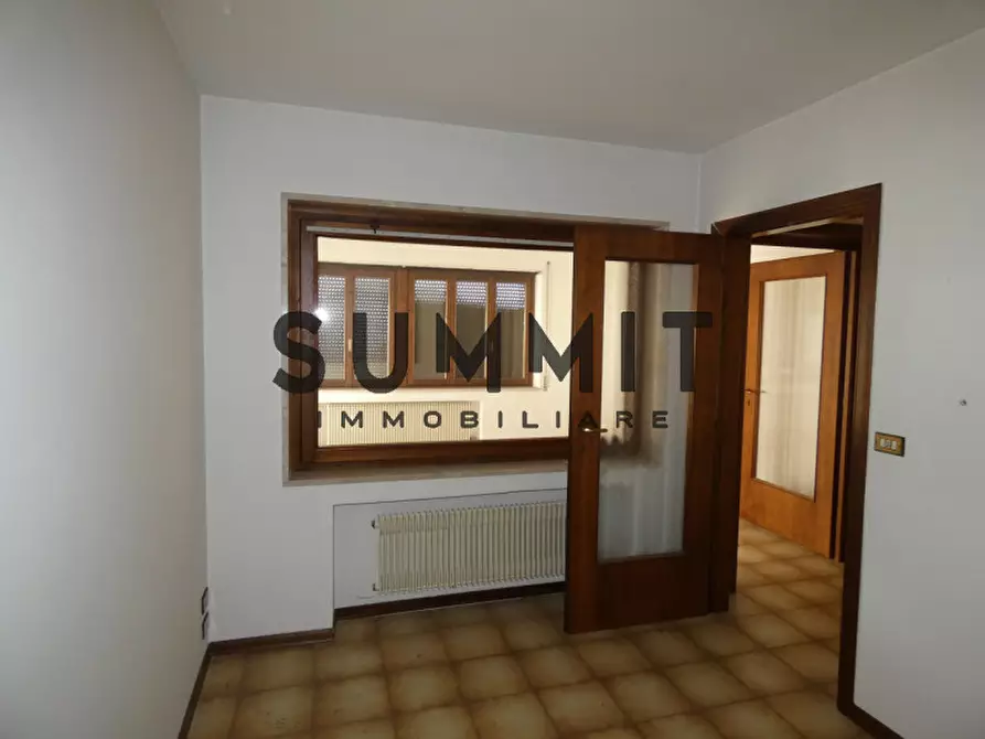 Immagine 9 di Appartamento in vendita  a Valli Del Pasubio