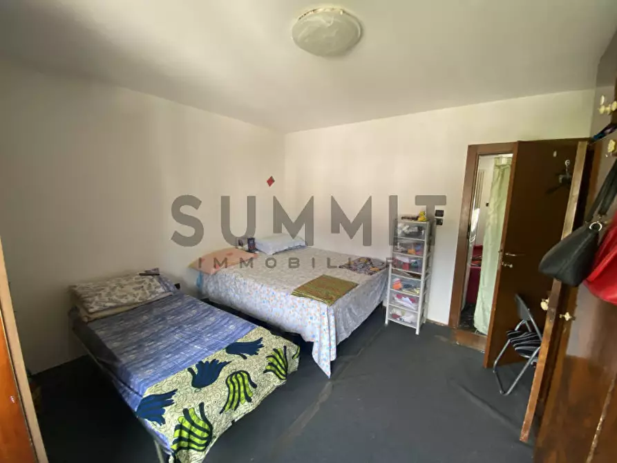 Immagine 6 di Appartamento in vendita  a Schio