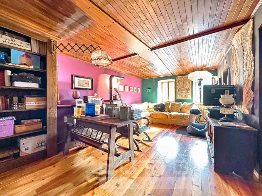 Immagine 7 di Casa indipendente in vendita  in frazione Carata via Artogna a Campertogno