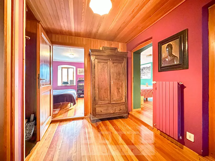 Immagine 10 di Casa indipendente in vendita  in frazione Carata via Artogna a Campertogno