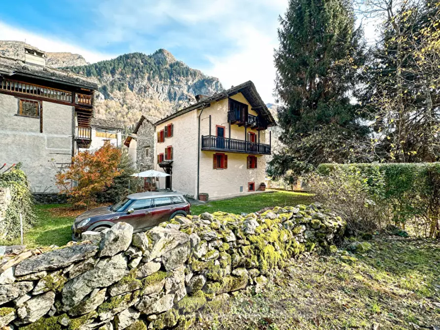 Immagine 27 di Casa indipendente in vendita  in frazione Carata via Artogna a Campertogno