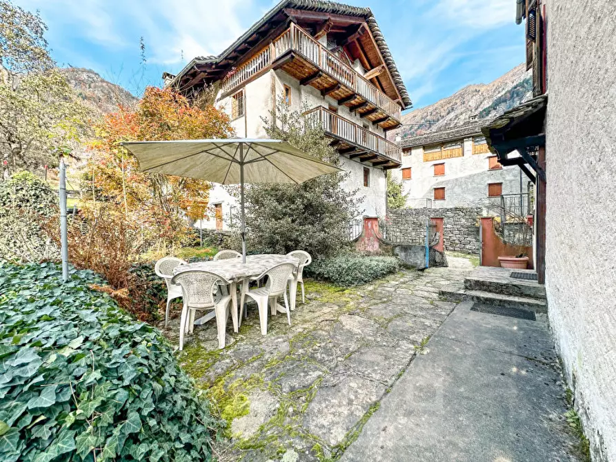 Immagine 28 di Casa indipendente in vendita  in frazione Carata via Artogna a Campertogno