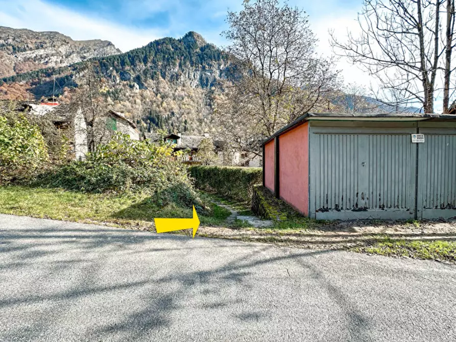 Immagine 32 di Casa indipendente in vendita  in frazione Carata via Artogna a Campertogno