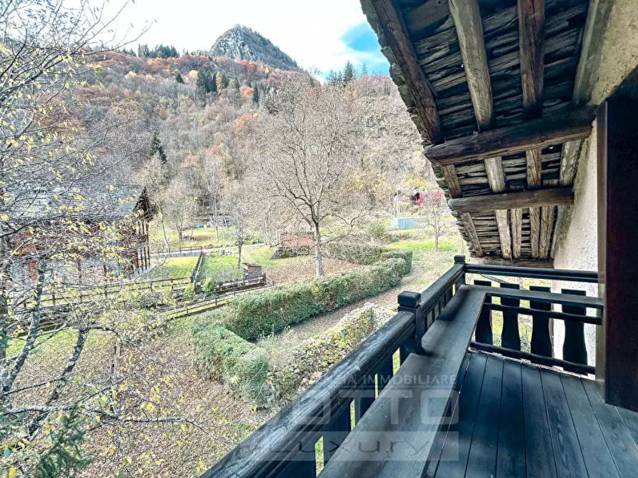 Immagine 35 di Casa indipendente in vendita  in frazione Carata via Artogna a Campertogno