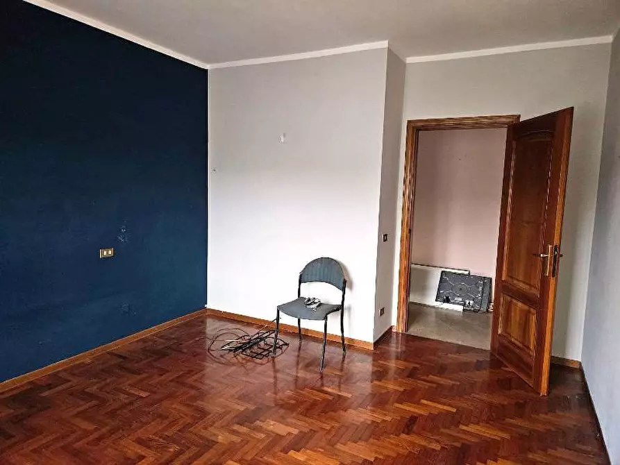 Immagine 21 di Laboratorio in vendita  in via guerci a Langhirano