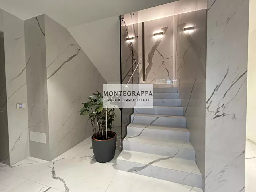 Immagine 2 di Appartamento in vendita  in Via Giotto a Castelfranco Veneto