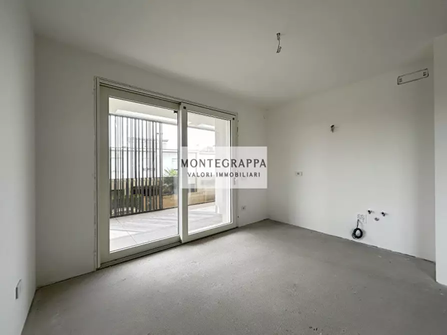 Immagine 7 di Appartamento in vendita  in Via Giotto a Castelfranco Veneto