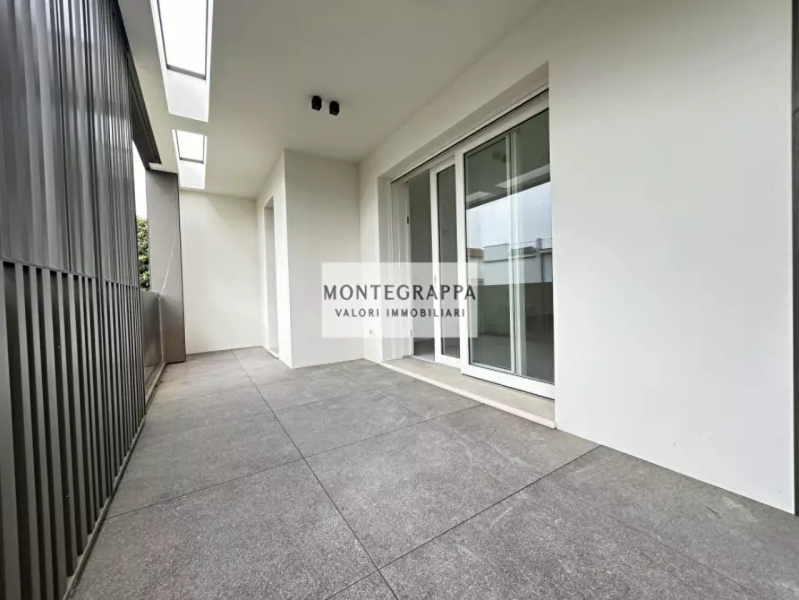 Immagine 12 di Appartamento in vendita  in Via Giotto a Castelfranco Veneto