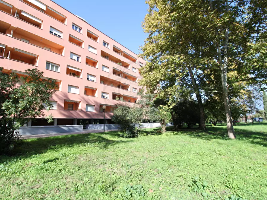 Immagine 1 di Appartamento in vendita  in Via XX Settembre, 143 a Terni