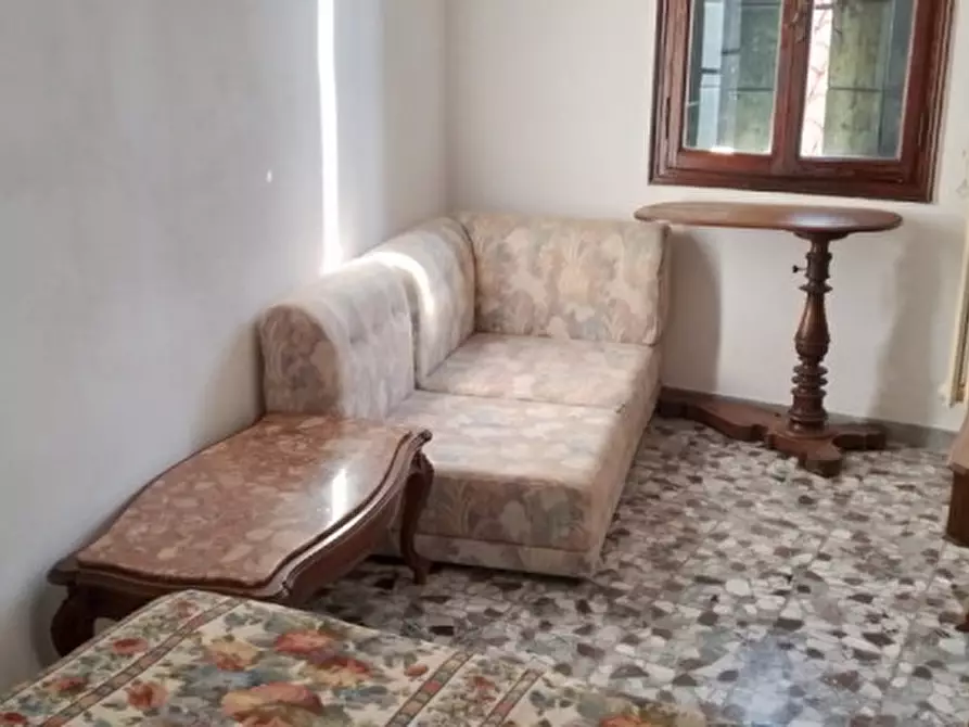 Immagine 3 di Appartamento in affitto  in cannaregio a Venezia