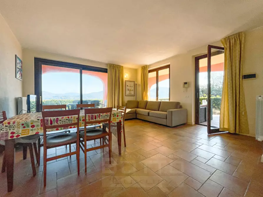 Immagine 6 di Appartamento in vendita  in Via panoramica a Oggebbio