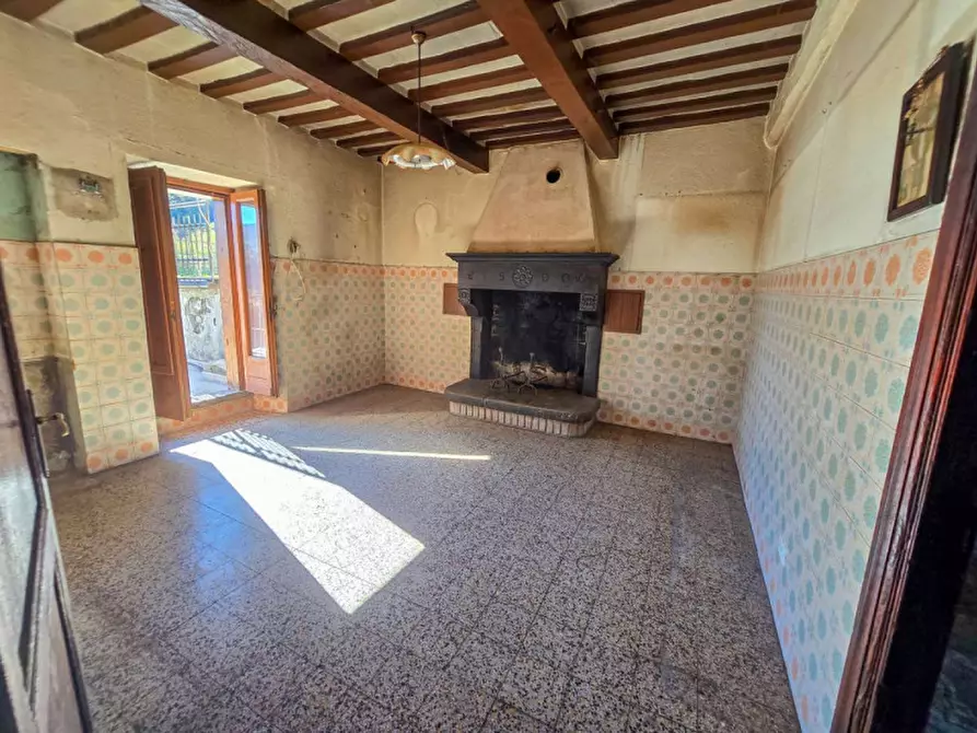Immagine 10 di Rustico / casale in vendita  in Valenzano a Sestino