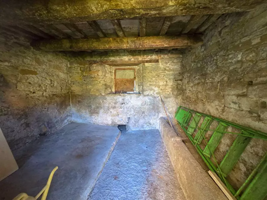 Immagine 33 di Rustico / casale in vendita  in Valenzano a Sestino