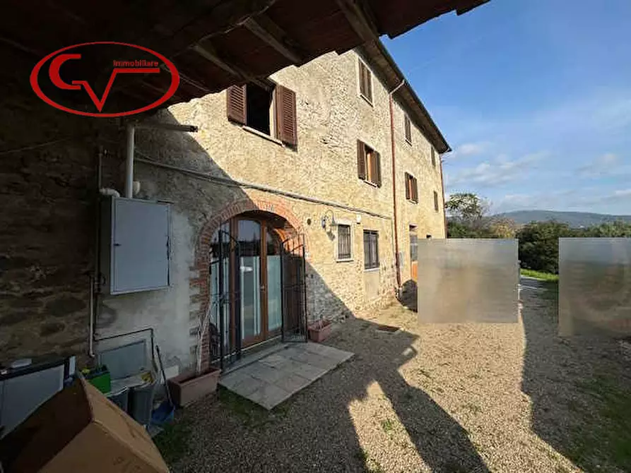 Immagine 1 di Casa indipendente in vendita  a Terranuova Bracciolini