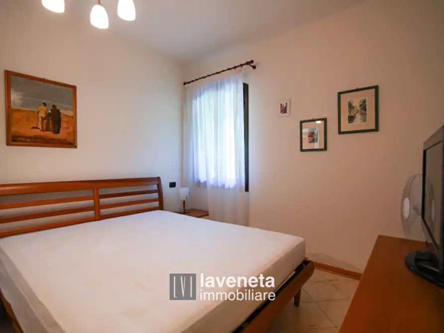 Immagine 5 di Casa trifamiliare in vendita  a Caorle