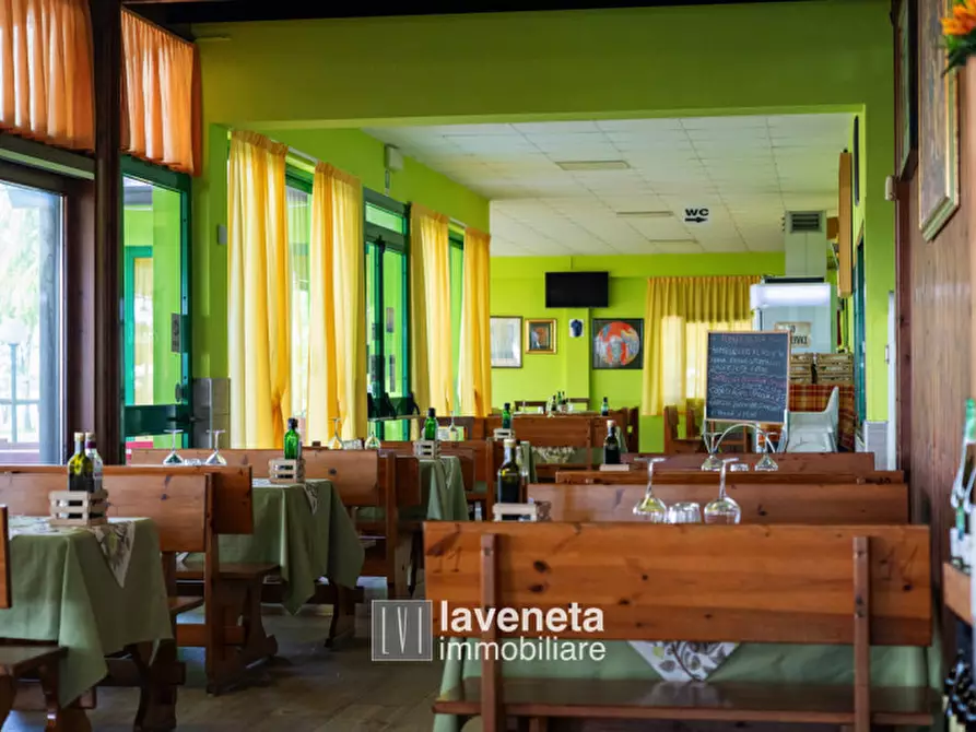 Immagine 3 di Attività commerciale in vendita  a Santo Stino Di Livenza