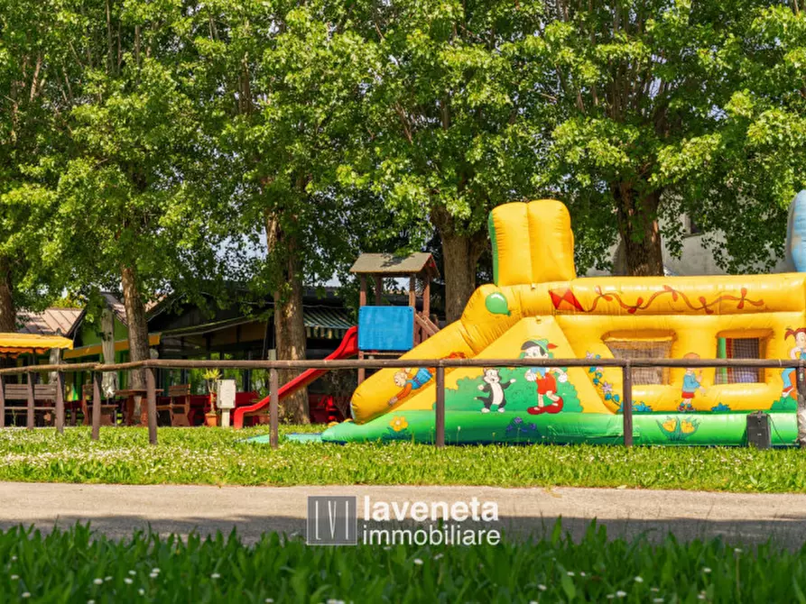 Immagine 18 di Attività commerciale in vendita  a Santo Stino Di Livenza