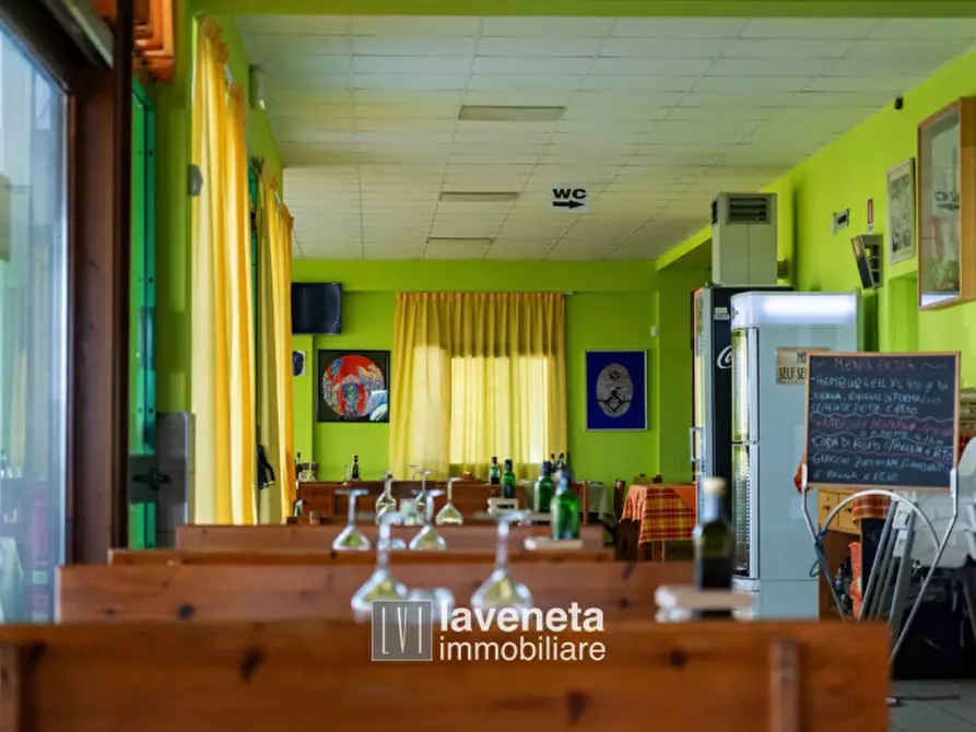 Immagine 24 di Attività commerciale in vendita  a Santo Stino Di Livenza