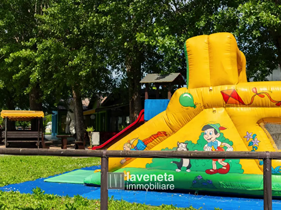 Immagine 25 di Attività commerciale in vendita  a Santo Stino Di Livenza