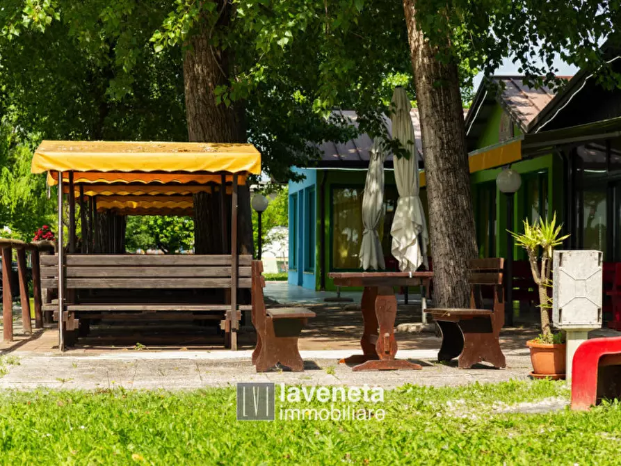 Immagine 26 di Attività commerciale in vendita  a Santo Stino Di Livenza