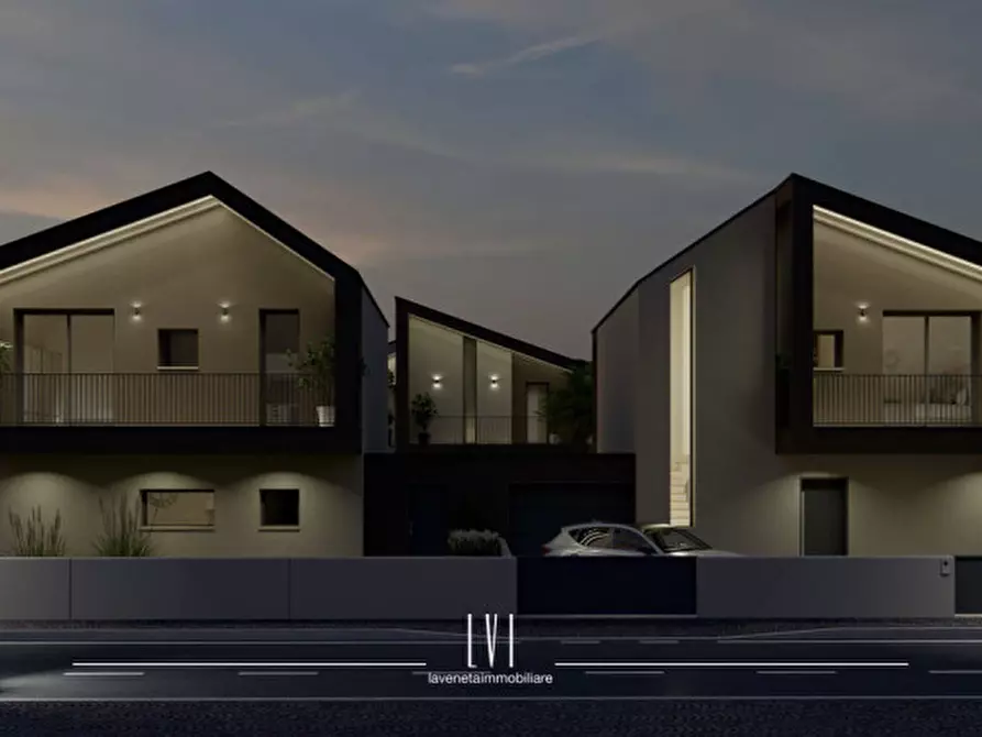 Immagine 6 di Casa bifamiliare in vendita  in via del centenario 39 a San Donà Di Piave