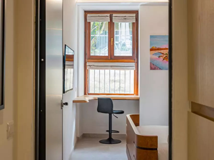 Immagine 21 di Appartamento in vendita  in VIA SAN CARLO, 30 a Verona