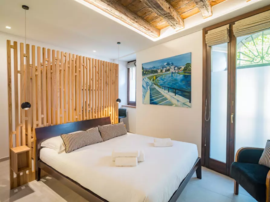 Immagine 22 di Appartamento in vendita  in VIA SAN CARLO, 30 a Verona