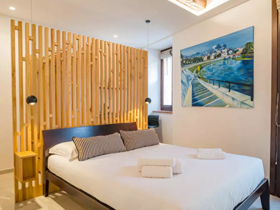 Immagine 28 di Appartamento in vendita  in VIA SAN CARLO, 30 a Verona