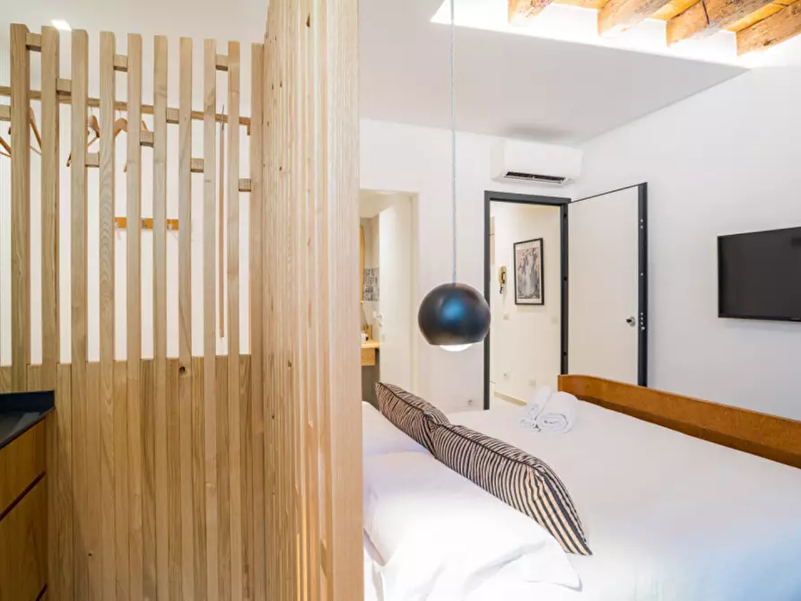 Immagine 40 di Appartamento in vendita  in VIA SAN CARLO, 30 a Verona