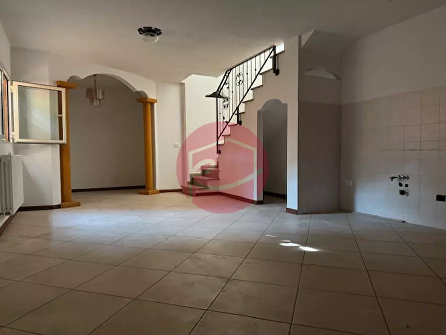 Immagine 17 di Villetta a schiera in vendita  a Santarcangelo Di Romagna