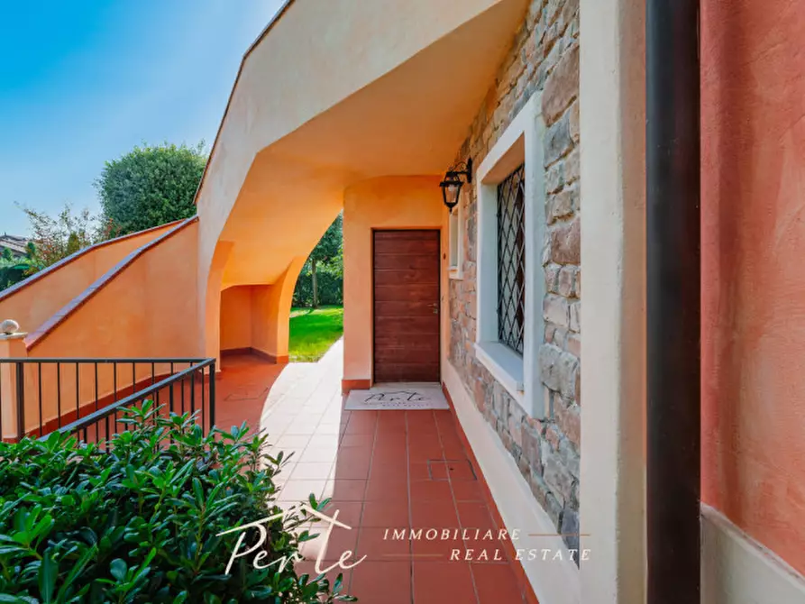 Immagine 14 di Appartamento in vendita  in località sermana 1 a Peschiera Del Garda