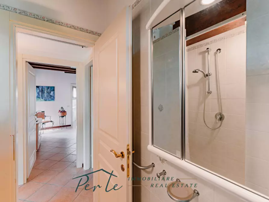 Immagine 29 di Appartamento in vendita  in località sermana 1 a Peschiera Del Garda