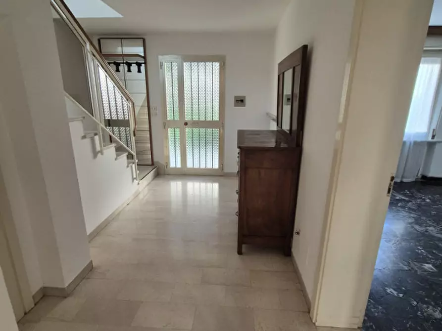 Immagine 7 di Casa bifamiliare in vendita  in via bagnolini a Cesena