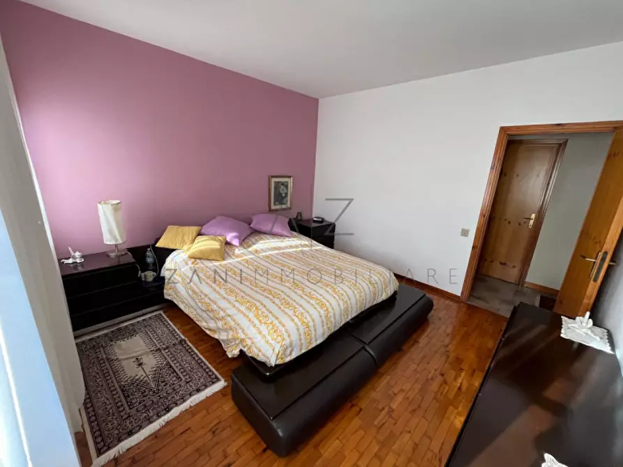 Immagine 12 di Casa bifamiliare in vendita  in Via Castellana a Castelfranco Veneto