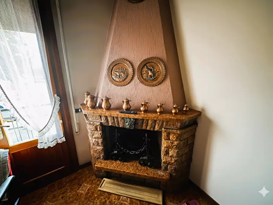 Immagine 42 di Casa indipendente in vendita  in Via Mazzini 38 a Masi