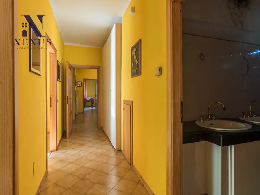 Immagine 37 di Casa indipendente in vendita  a Mombaroccio