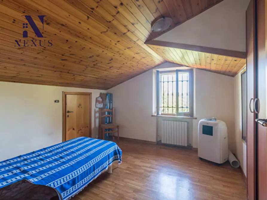 Immagine 42 di Casa indipendente in vendita  a Mombaroccio