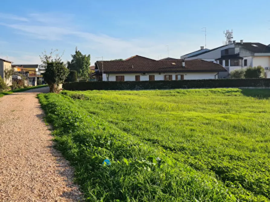 Immagine 3 di Terreno in vendita  in Via Mulino a Bovolone