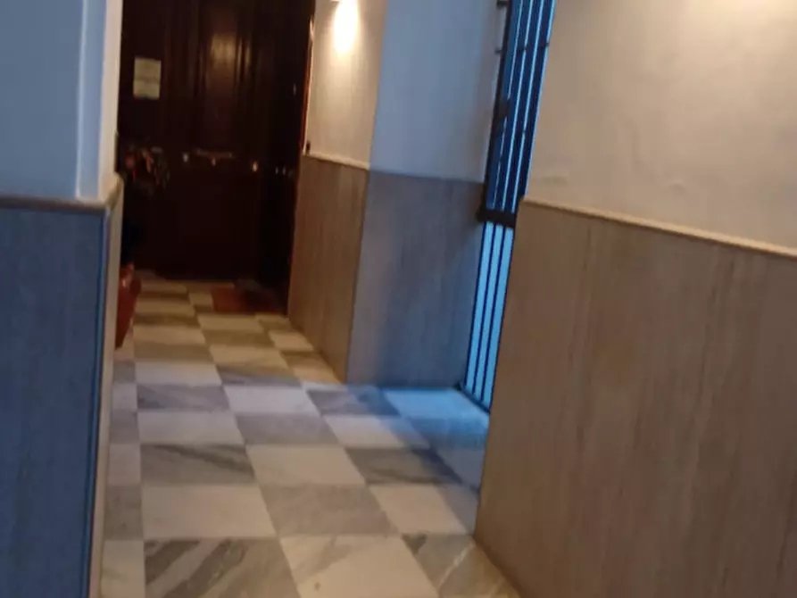 Immagine 1 di Appartamento in affitto  in Via Duomo 85 a Napoli