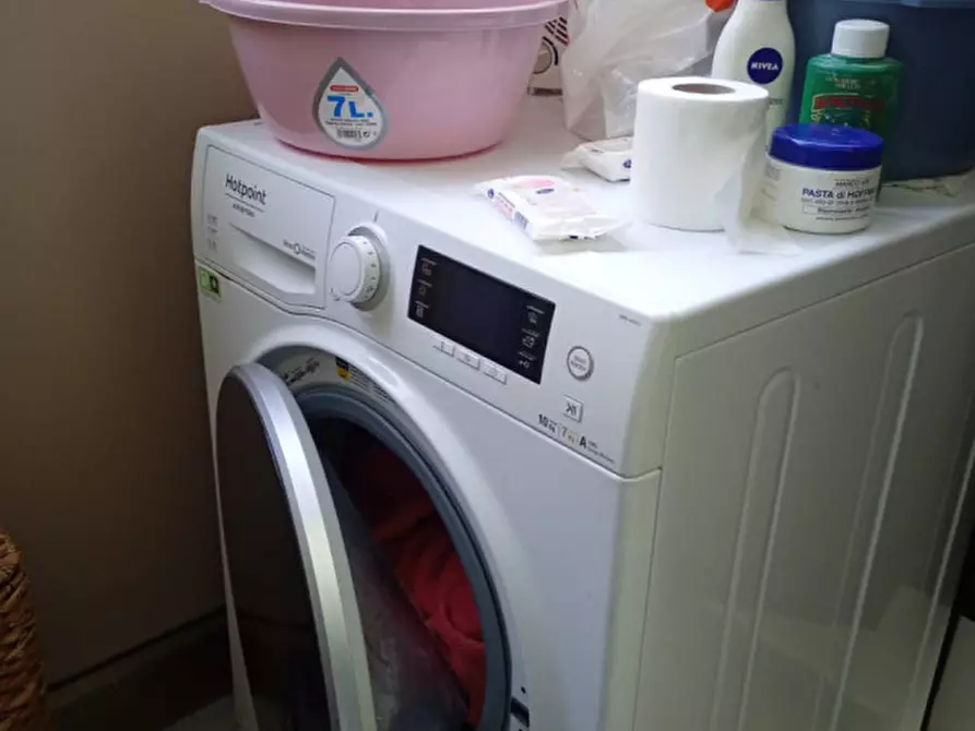 Immagine 10 di Appartamento in affitto  in Via Duomo 85 a Napoli