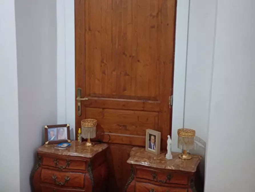 Immagine 18 di Appartamento in affitto  in Via Duomo 85 a Napoli