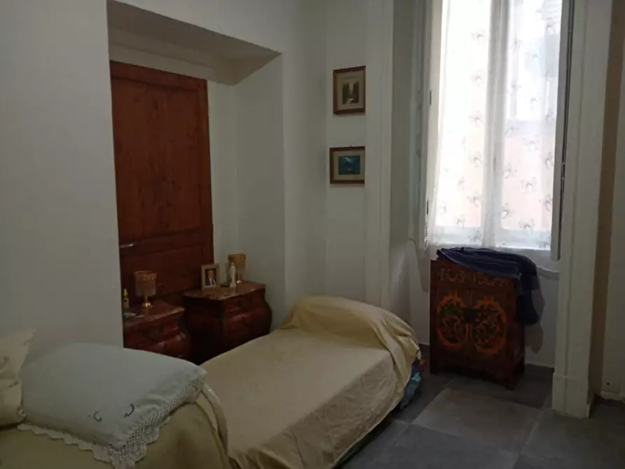 Immagine 20 di Appartamento in affitto  in Via Duomo 85 a Napoli