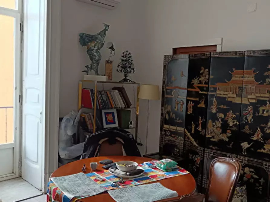 Immagine 28 di Appartamento in affitto  in Via Duomo 85 a Napoli