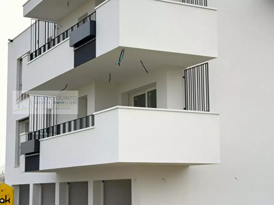 Immagine 11 di Appartamento in vendita  a Quinto Di Treviso