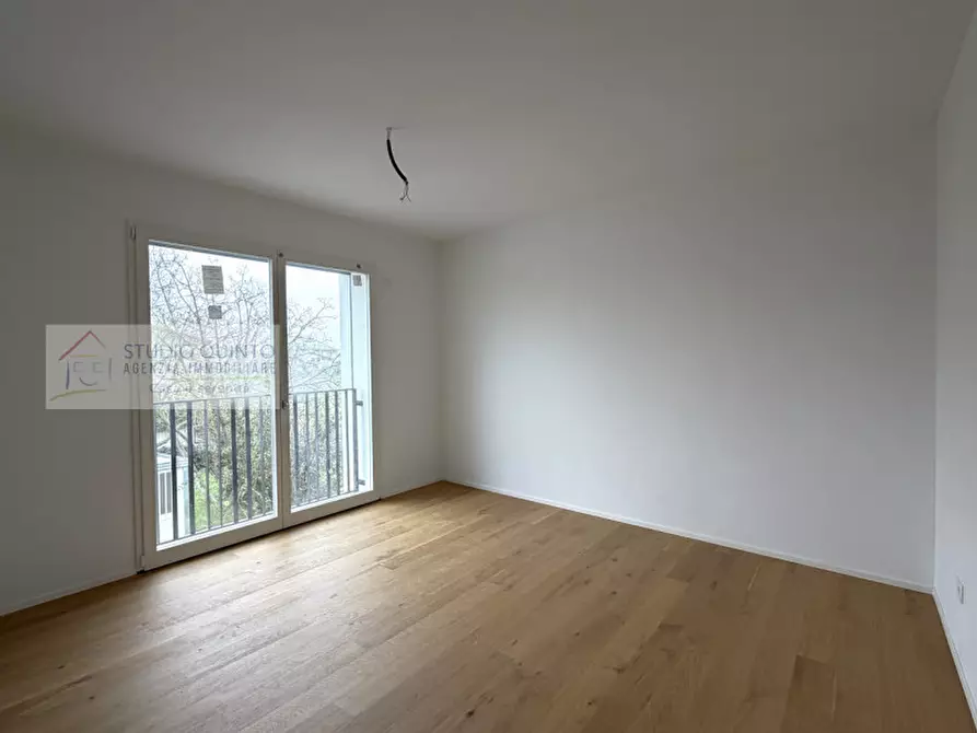 Immagine 15 di Appartamento in vendita  a Quinto Di Treviso