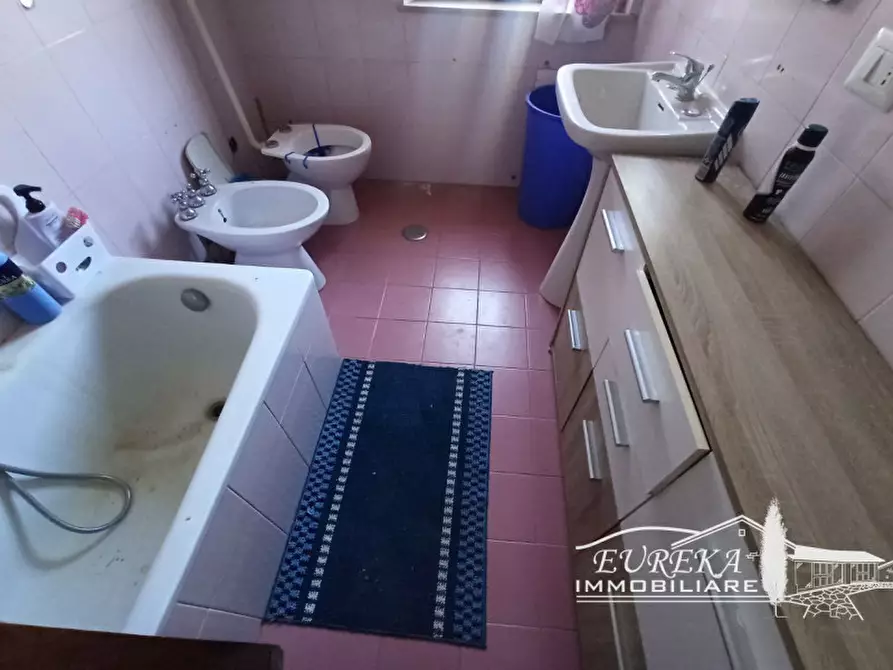 Immagine 22 di Villetta a schiera in vendita  in via roma 152 a Castiglione Del Lago