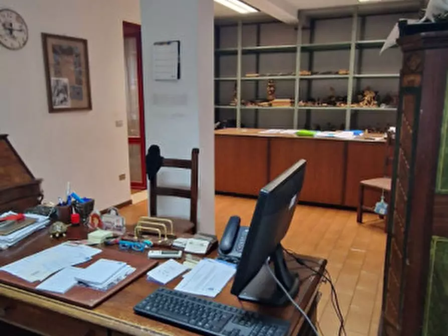 Immagine 6 di Negozio in vendita  in via venezia, 29 a Stra