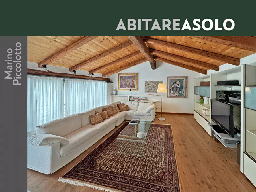 Immagine 1 di Villa in vendita  in via Obledo a Cavaso Del Tomba