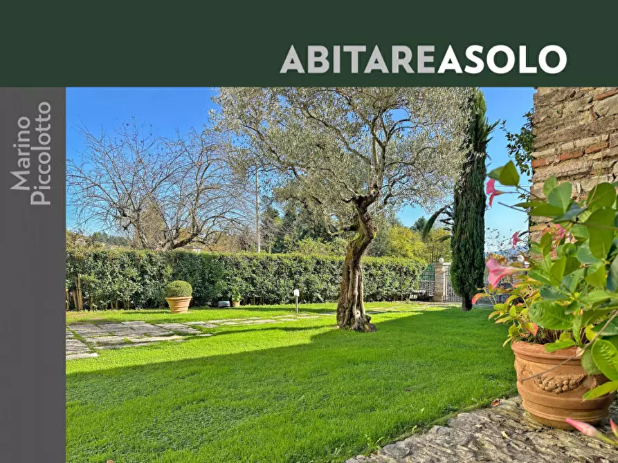 Immagine 1 di Villa in vendita  in via Obledo a Cavaso Del Tomba
