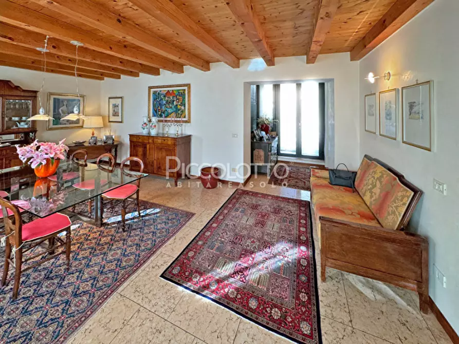 Immagine 10 di Villa in vendita  in via Obledo a Cavaso Del Tomba